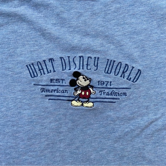 SOLD Vintage Walt Disney World Short Sleeve Tee (American Tradition) Size M - Picture 5 of 7